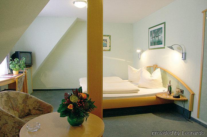 アクゼント ホテル ルーヴェ ウルム 部屋 写真